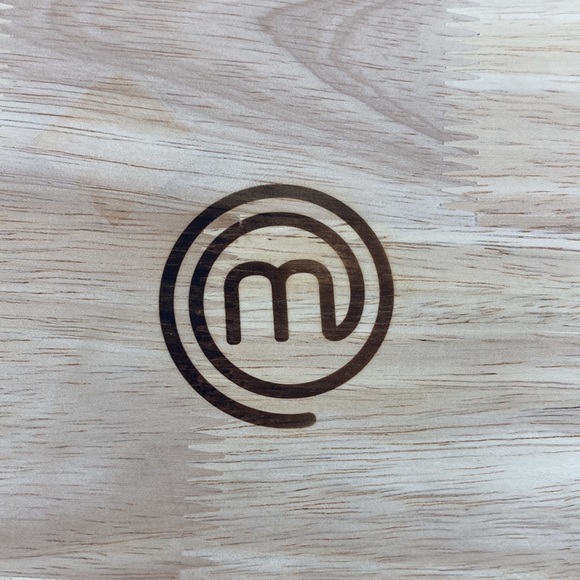 Master Chef Wood 9.5” Round Cutting Board Trivet Cheese Board - Picture 2 of 6